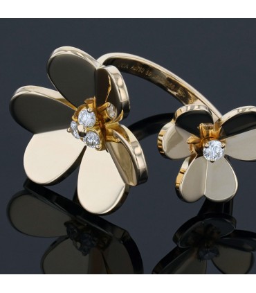 Van Cleef & Arpels Frivole diamonds and gold ring