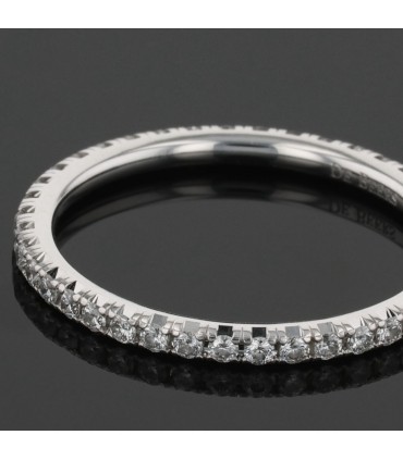 De Beers Aura diamonds and gold ring
