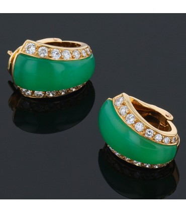 Van Cleef & Arpels chrysoprase, diamonds and gold earrings