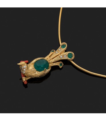 Collier or, émeraude, diamants et corail