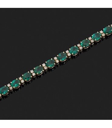 Bracelet ligne or, émeraudes et diamants