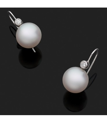 Boucles d’oreilles perles et diamants