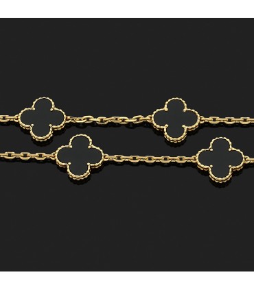 Van Cleef & Arpels Vintage Alhambra necklace