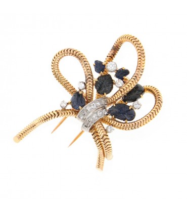 Sapphires, diamonds and gold brooch