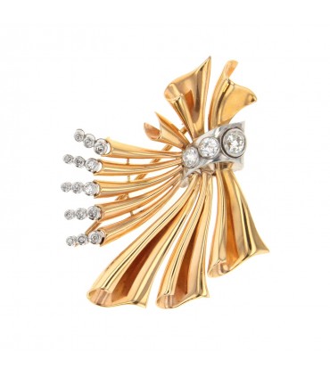 Diamonds and gold brooch