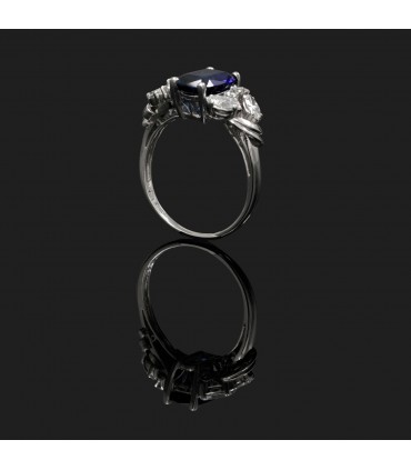 Bague platine, saphir et diamants