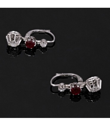 Boucles d’oreilles or, diamants et rubis