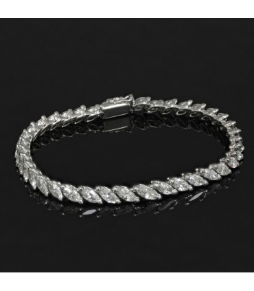 Diamonds and gold bracelet