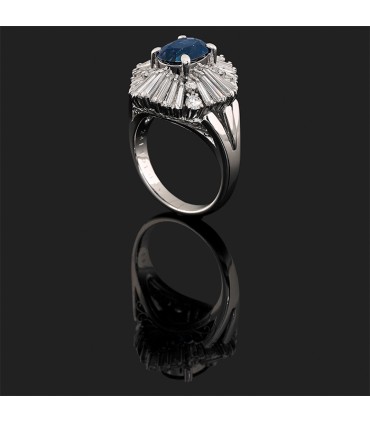 Sapphire, diamonds and platinum ring