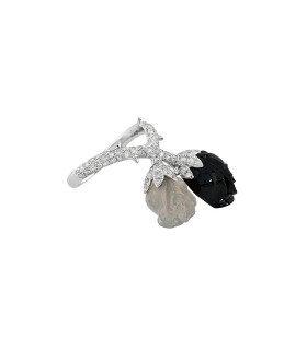 Elyse Dray onyx, roc cristal, diamonds and gold ring