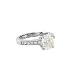 Bague solitaire or et diamants - Certificat GIA 2,25 cts L VS2