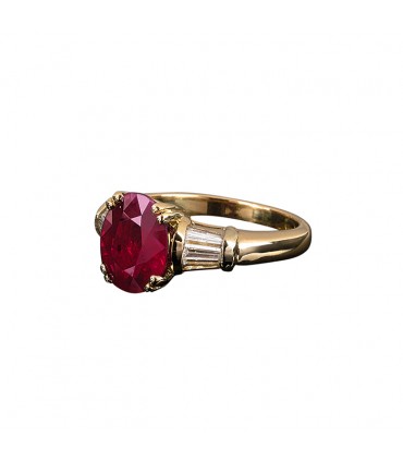 Bague or, rubis et diamants