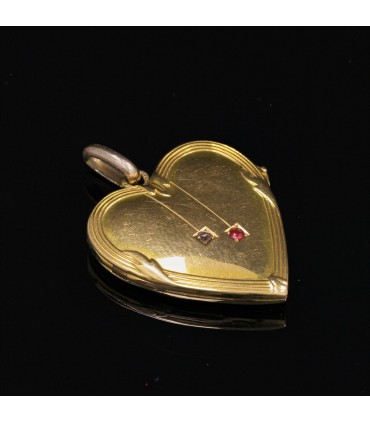 Diamond, ruby and gold pendant