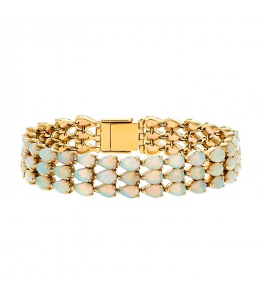 Opales and gold bracelet
