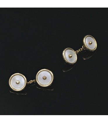 Mother of pearl and gold cufflink