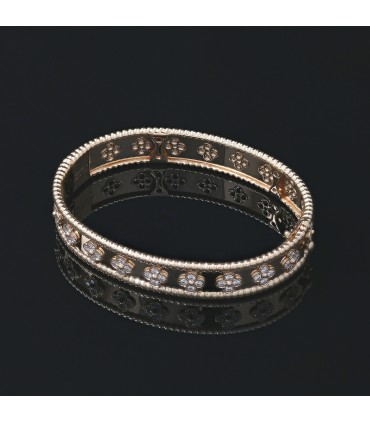 Van Cleef & Arpels Perlée Trèfle diamonds and gold bracelet