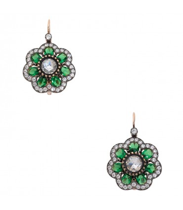 Boucles d’oreilles or, tsavorite et diamants