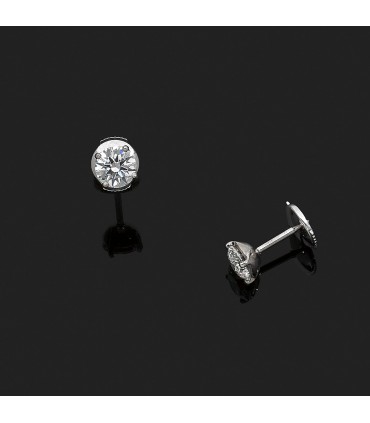 Boucles d’oreilles or et diamants - Certificat GIA 0,91 ct E VS2 / 0,92 ct G VS1