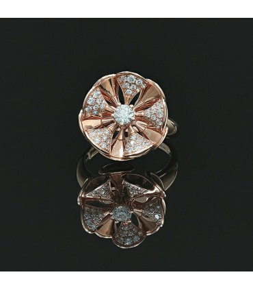 Bulgari Divas’ Dream diamonds and gold ring