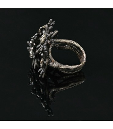 Servan Biçakçi diamonds and 18k gold ring