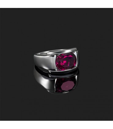 Rubellite and gold ring