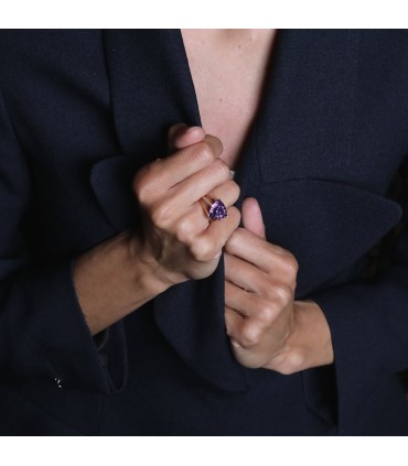 Diamonds, amethyst and gold ring