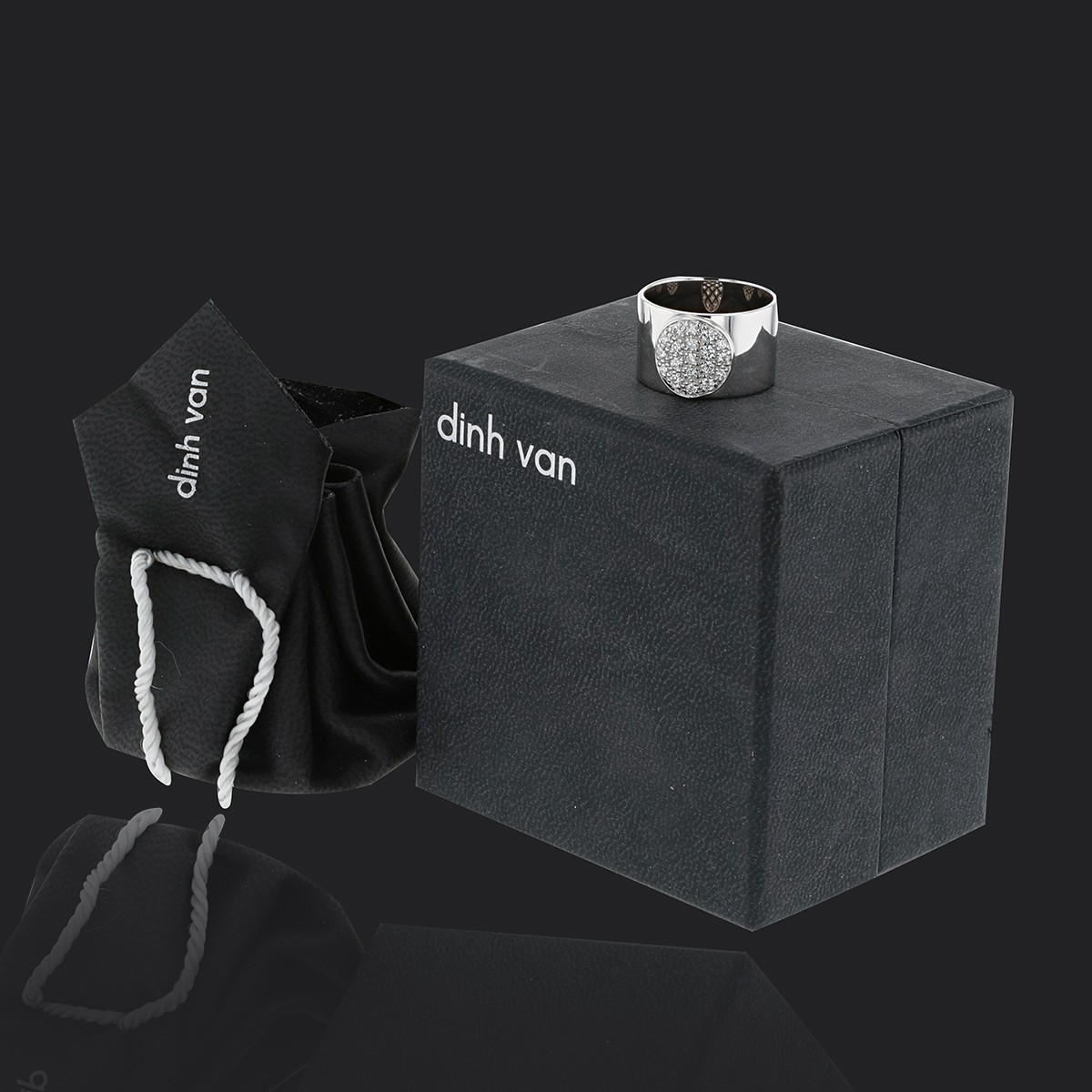 Dinh Van Anth a diamonds and gold ring