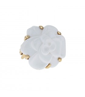 Chanel Camélia agate and gold ring