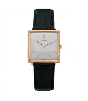 Montre Corum