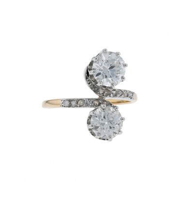 Diamonds, gold and platine ring