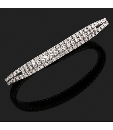 Diamonds and gold bracelet