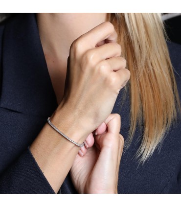 Diamonds and gold bracelet