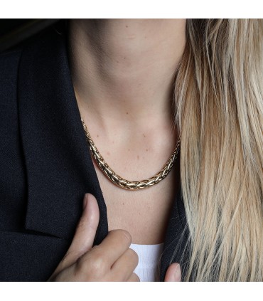 Gold necklace