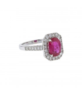 Ruby, diamonds and gold ring