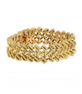 Gold bracelet