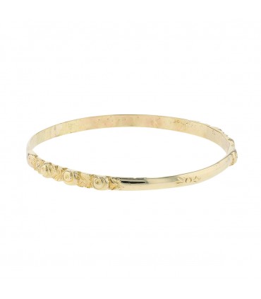 Gold bracelet
