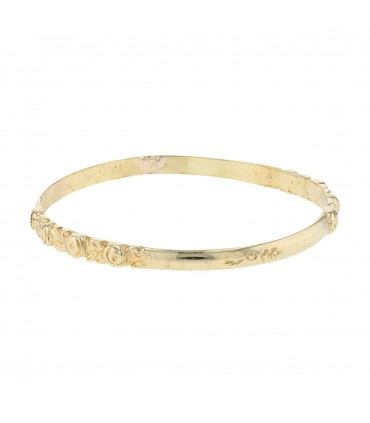 Gold bracelet