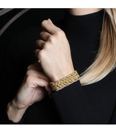Gold bracelet