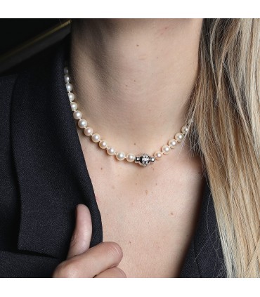 Diamonds, cultured pearls and gold necklace