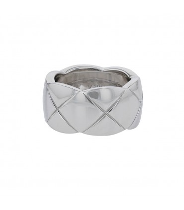 Chanel Coco Crush gold ring