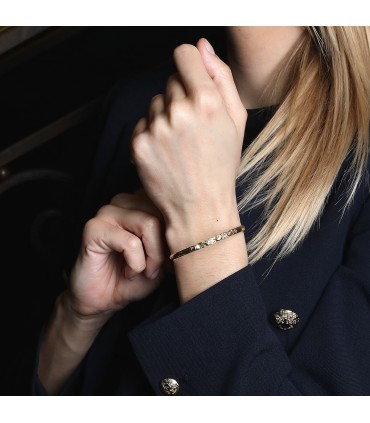 Gold bracelet