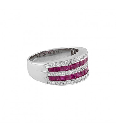 Bague or, diamants et rubis