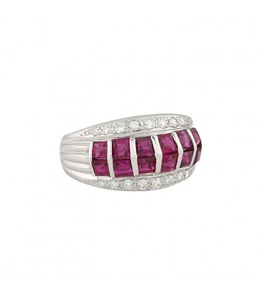 Rubies, diamonds and gold ring
