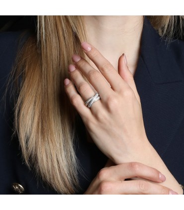 Cartier Trinity Classique diamonds and gold ring