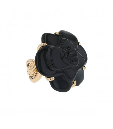 Chanel Camélia onyx and gold ring