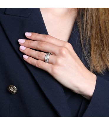 Cartier Trinity diamonds and gold ring