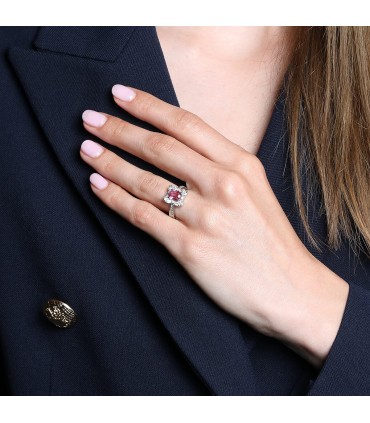 Diamonds, pink sapphire and platinum ring