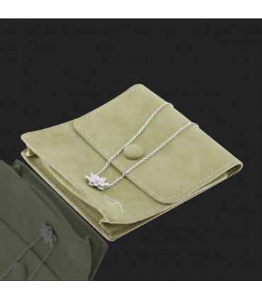 Van Cleef & Arpels Lotus diamonds and gold necklace