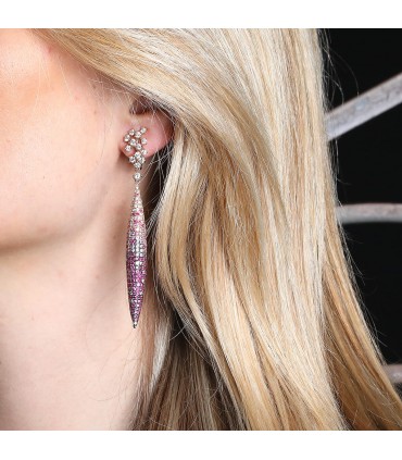 Diamonds and pink sapphires earrings