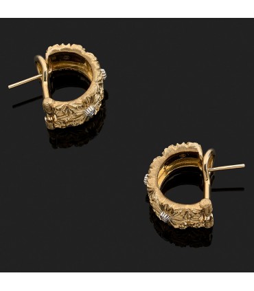 Buccellati diamonds and gold earrings